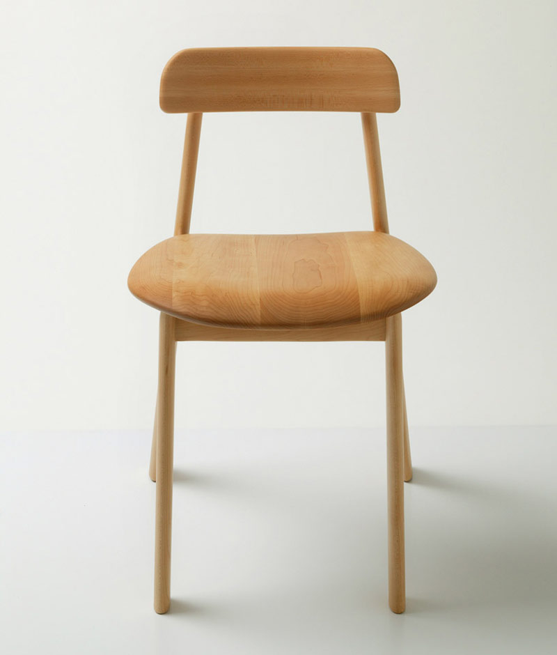 Drewniane krzesło prosto z Japonii