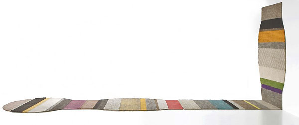Na podłodze musi być dywan : kolekcja Patricii Urquiola