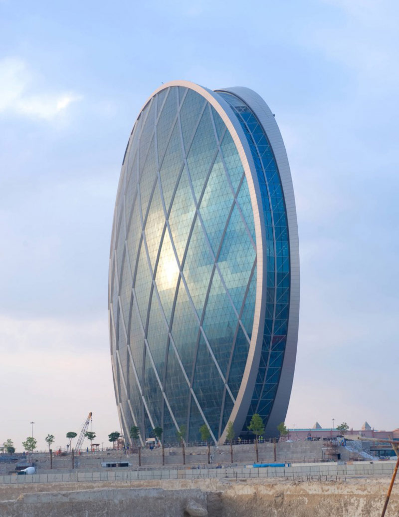  Siedziba firmy AlDar i kolejny niecodzienny projekt z Abu Dhabi 