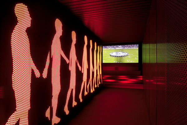 Projekt oświetlenia od LIghtemotion : Ajax Amsterdam