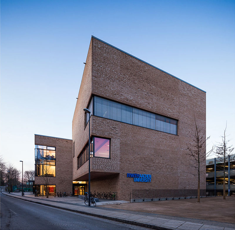 Rozbudowa budynków Uniwersytetu w Aachen