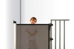 Jak zapewnić bezpieczeństwo dzieci przy schodach?