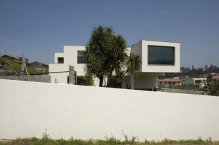 Nowoczesny dom jednorodzinny : Portugalia