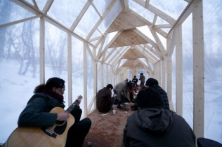 Domek w lesie : Hidemi Nishida