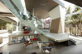 Dom prywatny – architektura przemysłowa : Anthony Coscia