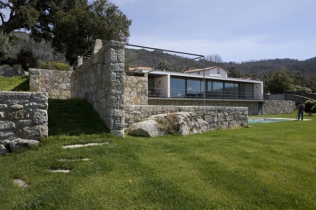 Dom z kamienia : Viana do Castelo, Portugalia 