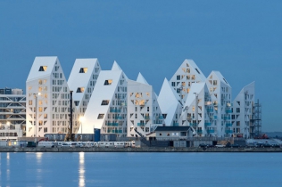 Projekt niezwykłego kompleksu mieszkaniowego : Aarhus, Dania 