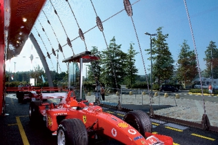 Prezentujemy projekt sklepu dla... Ferrari!