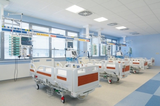 Projekty szpitali : komfortowo i higienicznie w szpitalu