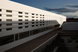 Renowacja budynku Seminarium w Zaragozie : ACXT