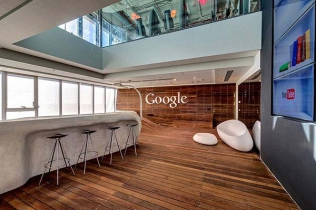 Wnętrze biura Google w Tel Aviv, Izrael