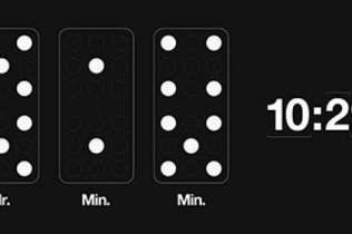 Zegar ścienny w formie domino : Carbon Design