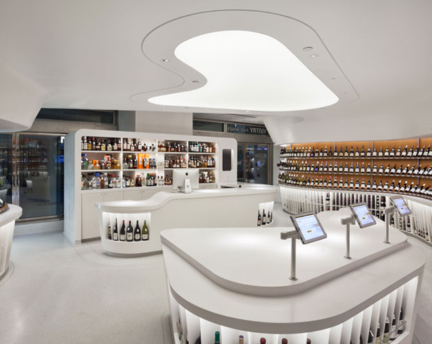 Futurystyczne wnętrze sklepu z winami